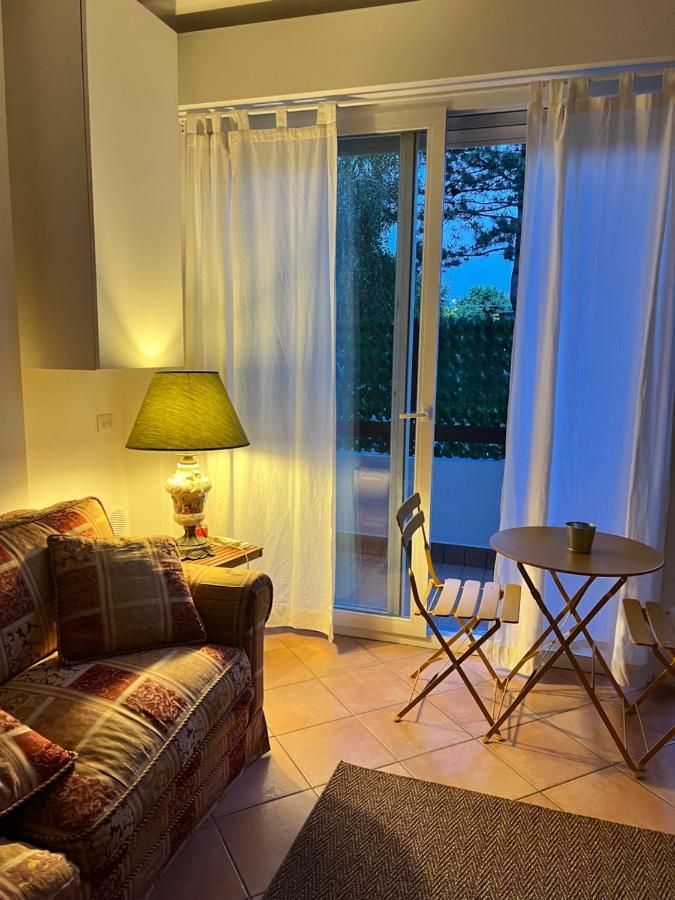 85 Mjka House Free Parking Como Albese Con Cassano Exterior foto
