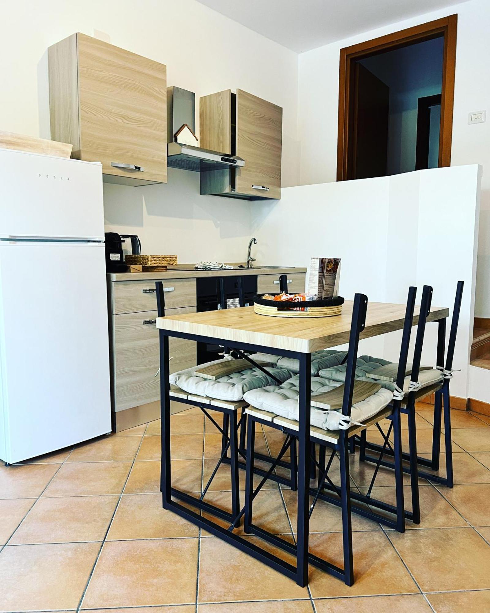85 Mjka House Free Parking Como Albese Con Cassano Exterior foto